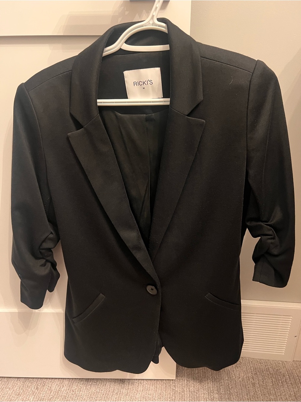 Ricki’s Blazer, VGUC, size medium, black colour